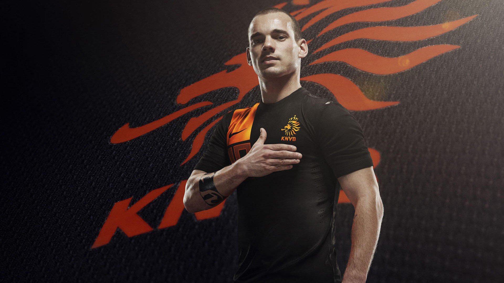 西甲战火再燃，红蓝军团八连胜势不可挡，黄色潜水艇悄然跃居三甲