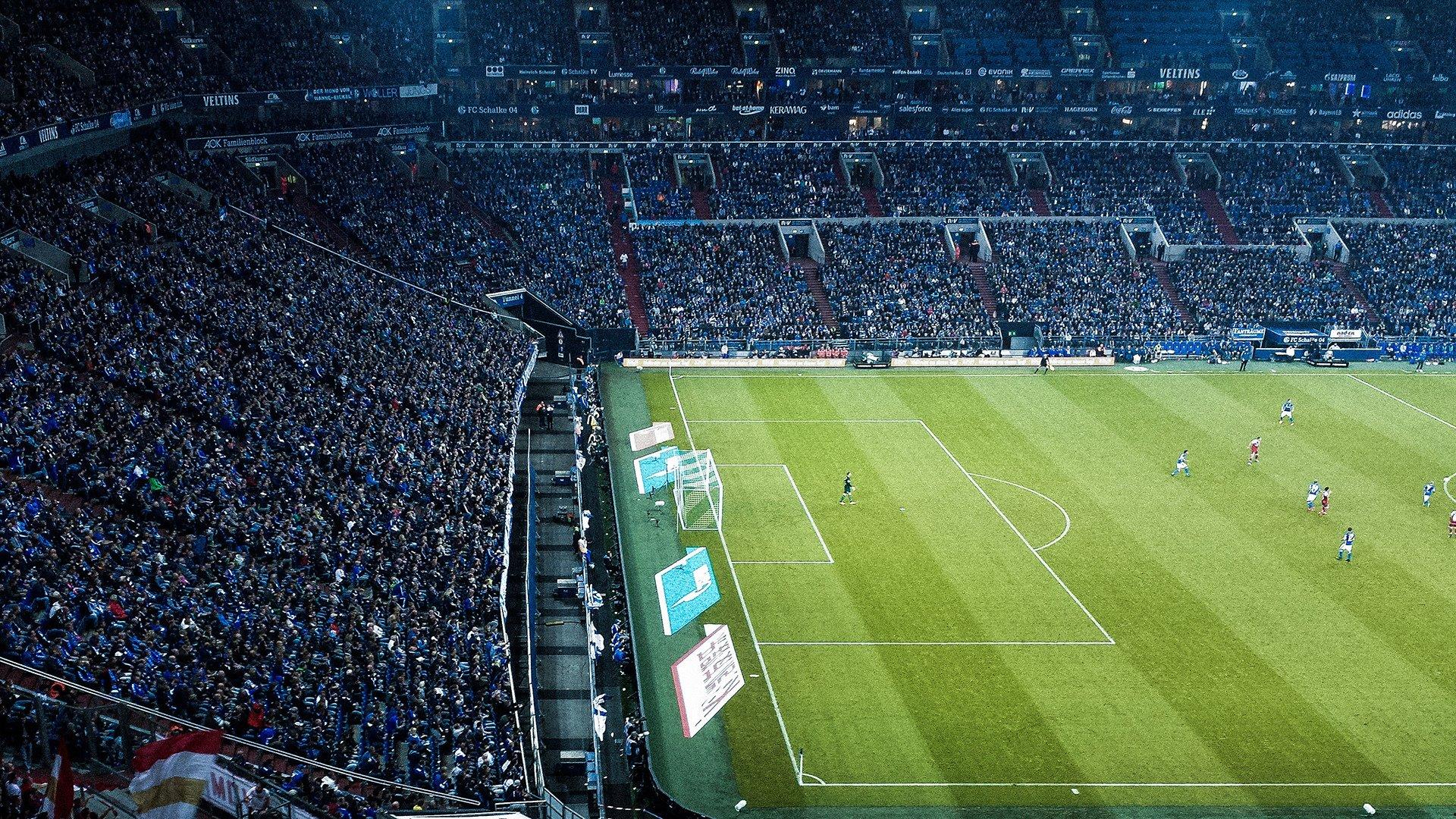 伯纳乌迎来少帅革命！44岁战术奇才执掌银河战舰，昔日红魔主帅婉拒副手邀约